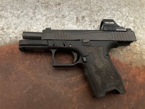 Jan 6, 2024 · The PSA Dagger is a polymer-framed 9mm striker-fired pistol that shares many features and functions with the Glock Gen 3 model 19. The most obvious benefit of this shared pattern is the ability to tap into Glock-level reliability while unlocking the huge aftermarket support built around the platform. 